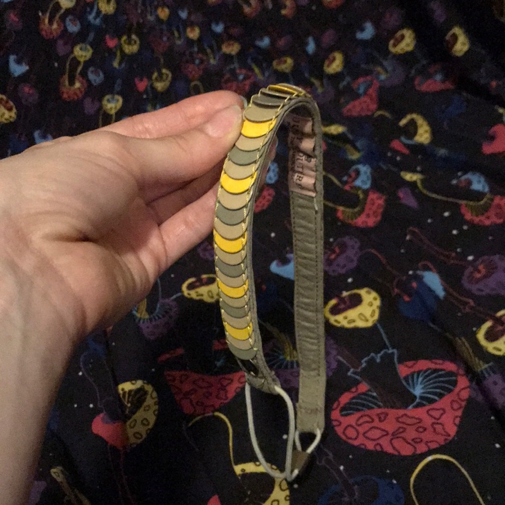 4 headbands - Picture 6 of 6